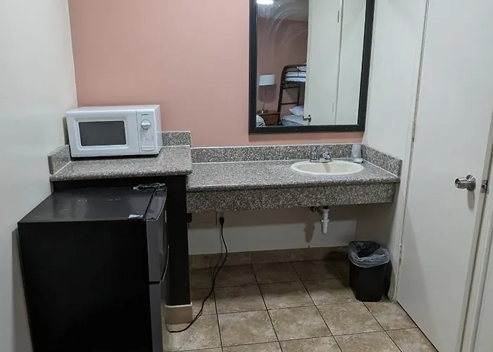 Portland Value Inn