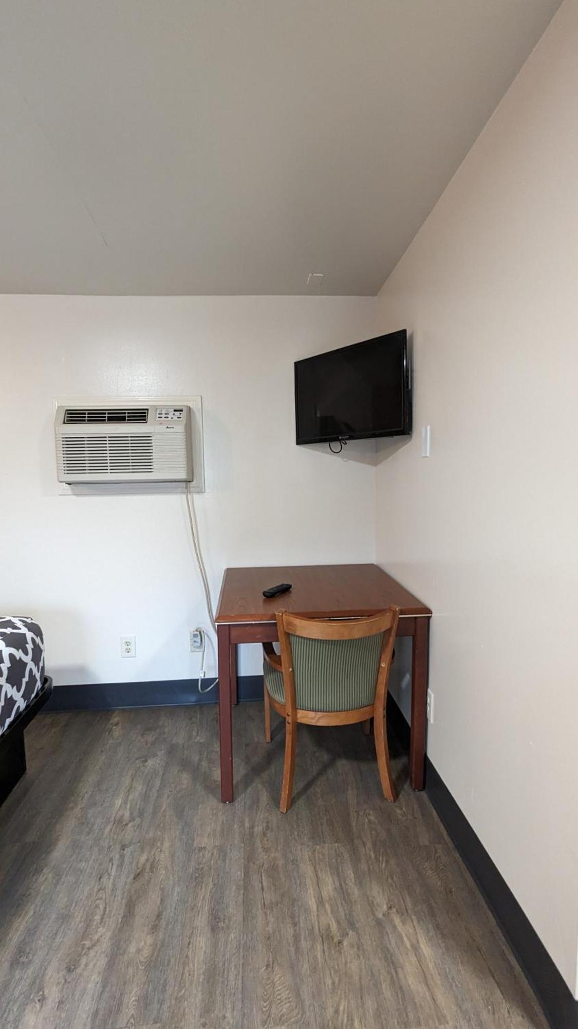 Value Motel Portland